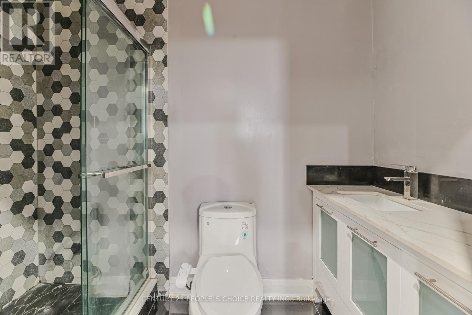 8 Glenn Court, Caledon, Ontario  L7K 0P2 - Photo 32 - W12882970