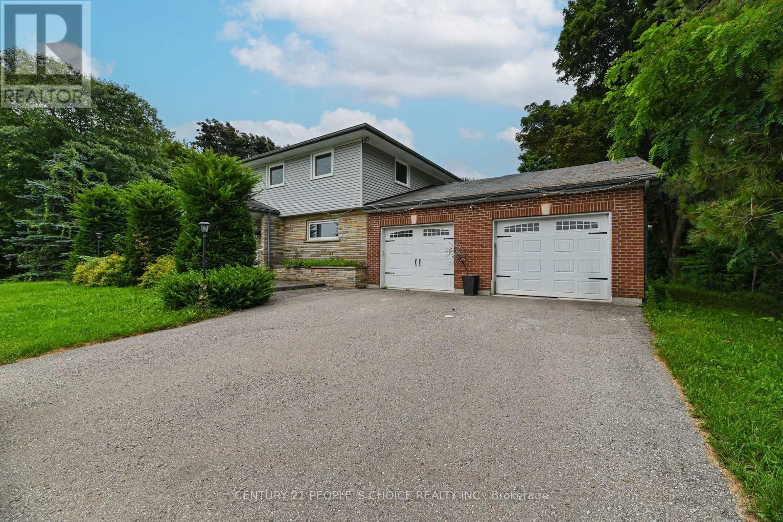 8 Glenn Court, Caledon, Ontario  L7K 0P2 - Photo 4 - W12882970