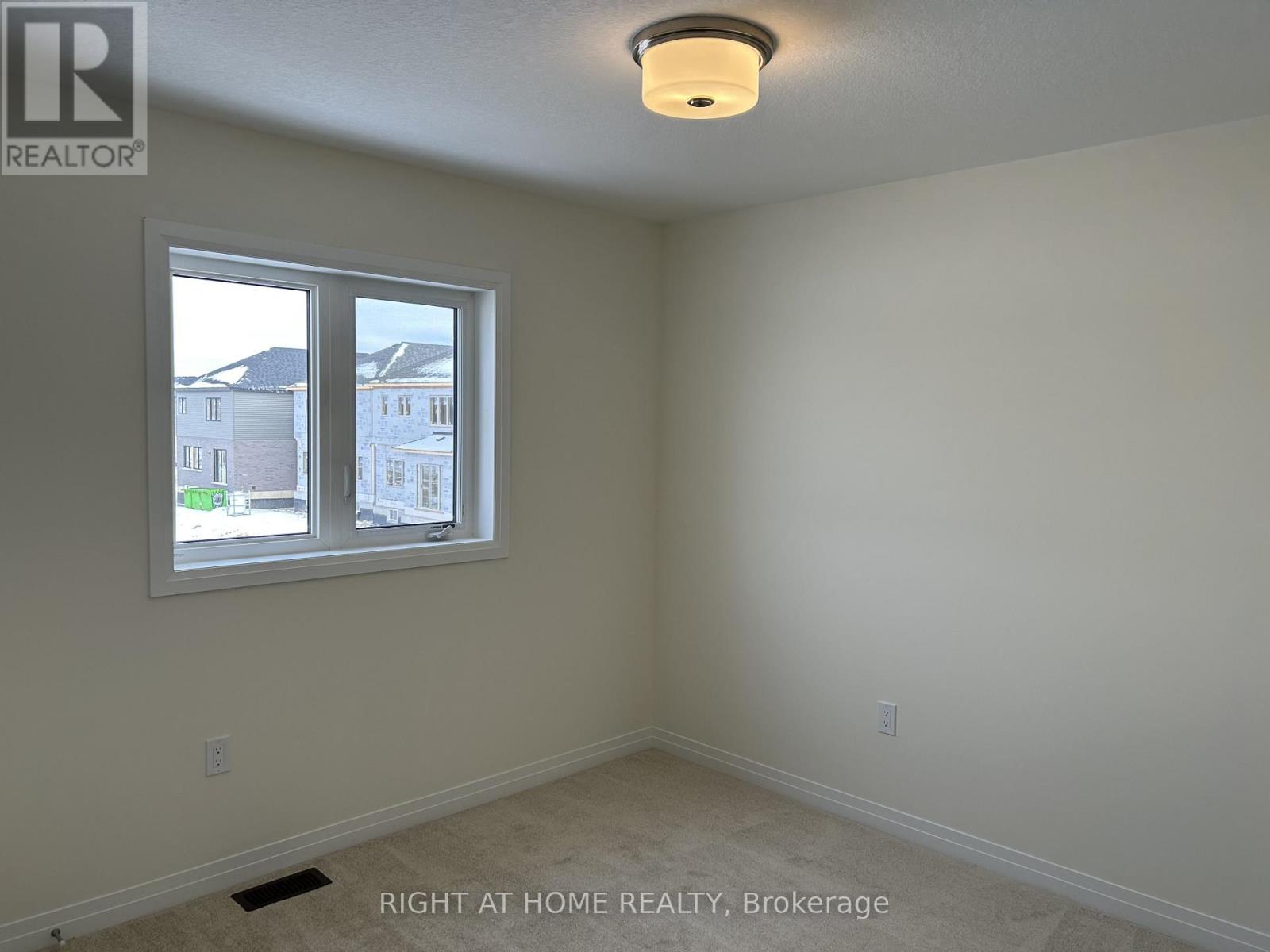 13 Norman Markle Street N, Brant, Ontario  N3L 0K4 - Photo 14 - X12882922