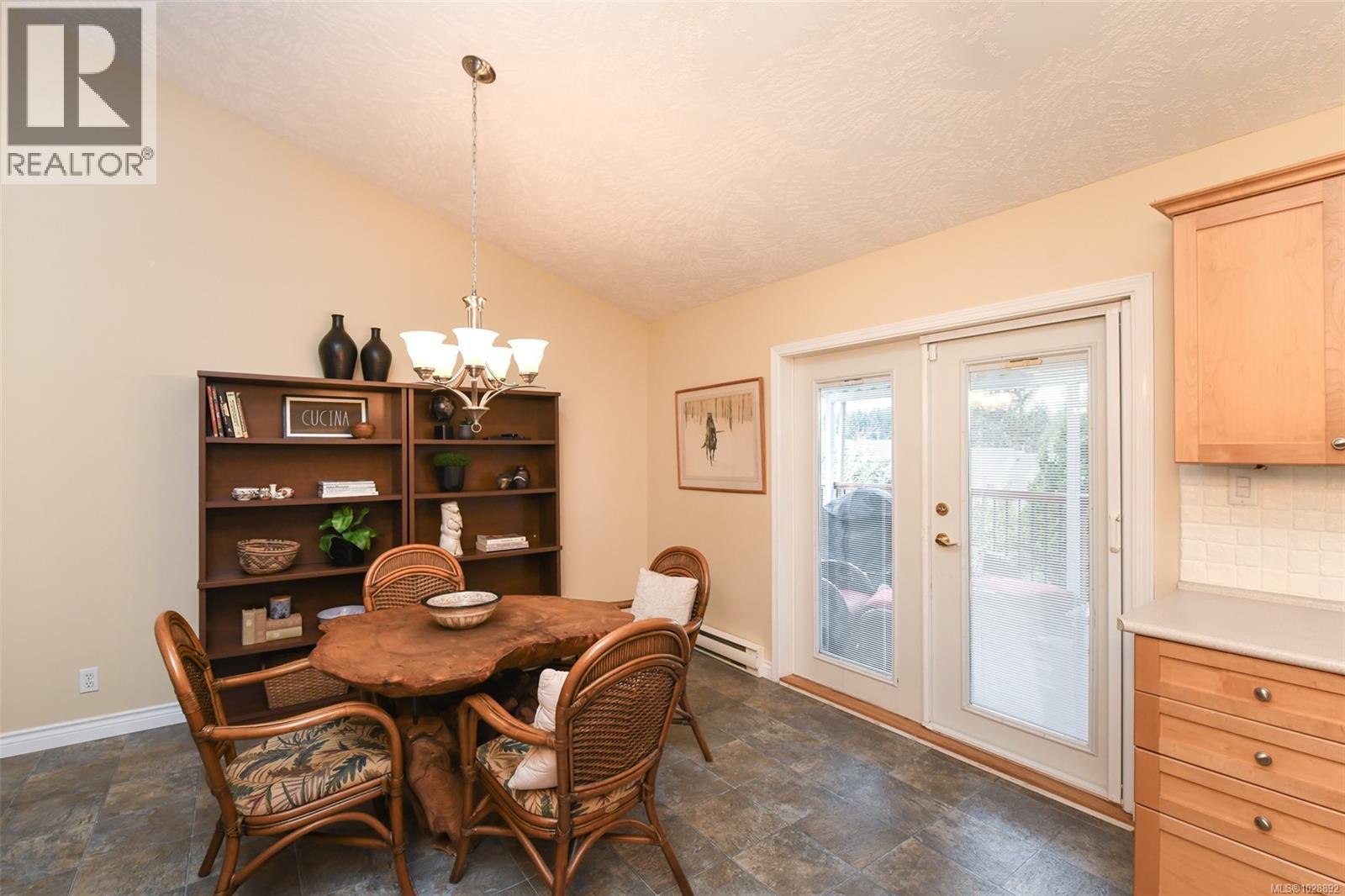 2445 Valley View Dr, Courtenay, British Columbia  V9N 8S5 - Photo 15 - 1028892