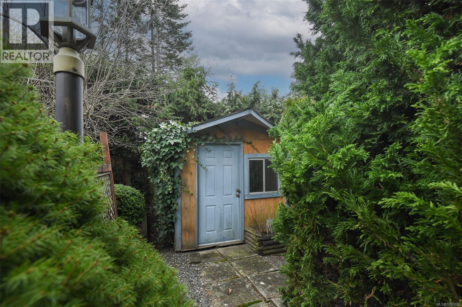 2445 Valley View Dr, Courtenay, British Columbia  V9N 8S5 - Photo 9 - 1028892