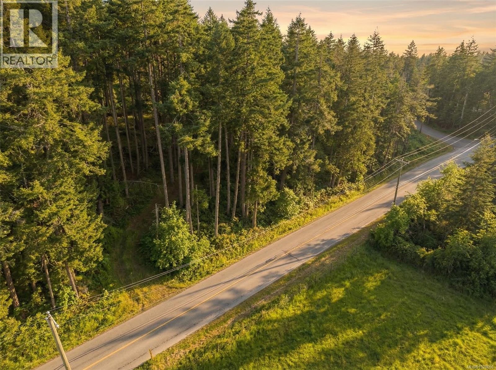 2976 South Rd, Gabriola Island, British Columbia V0R 1X7 - Photo 4 - 1028650