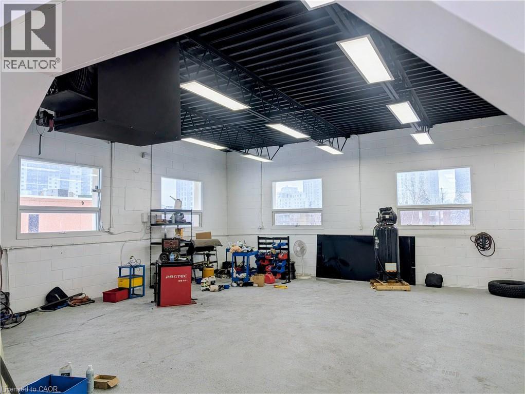 325 Weber Street N, Waterloo, Ontario  N2J 3H8 - Photo 6 - 40811944