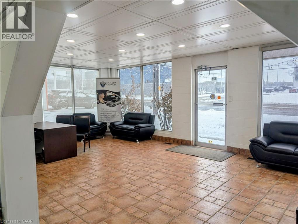 325 Weber Street N, Waterloo, Ontario  N2J 3H8 - Photo 11 - 40811944