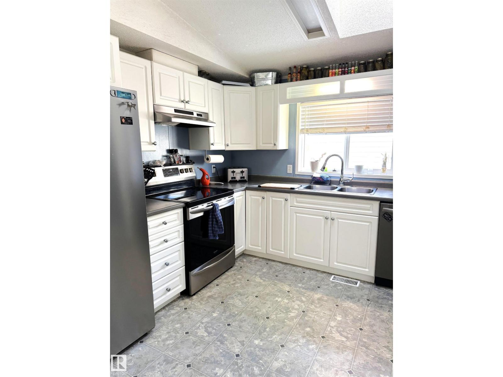 Lorem Ipsum Dolo, Stony Plain, Alberta  T7Z  - Photo 15 - DEMO29463911