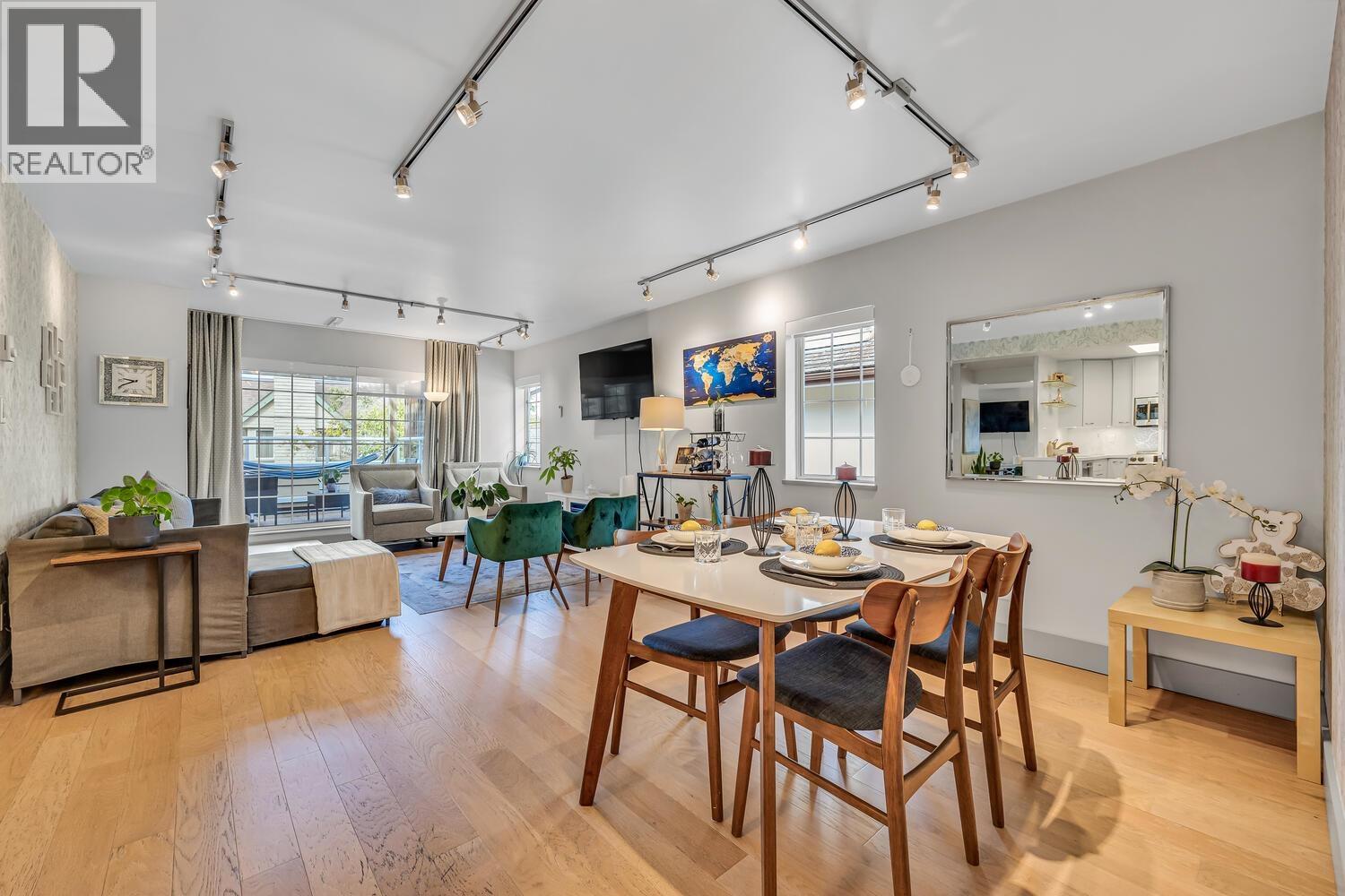 302 3461 Curle Avenue, Burnaby, British Columbia  V5G 4P4 - Photo 6 - R3099705