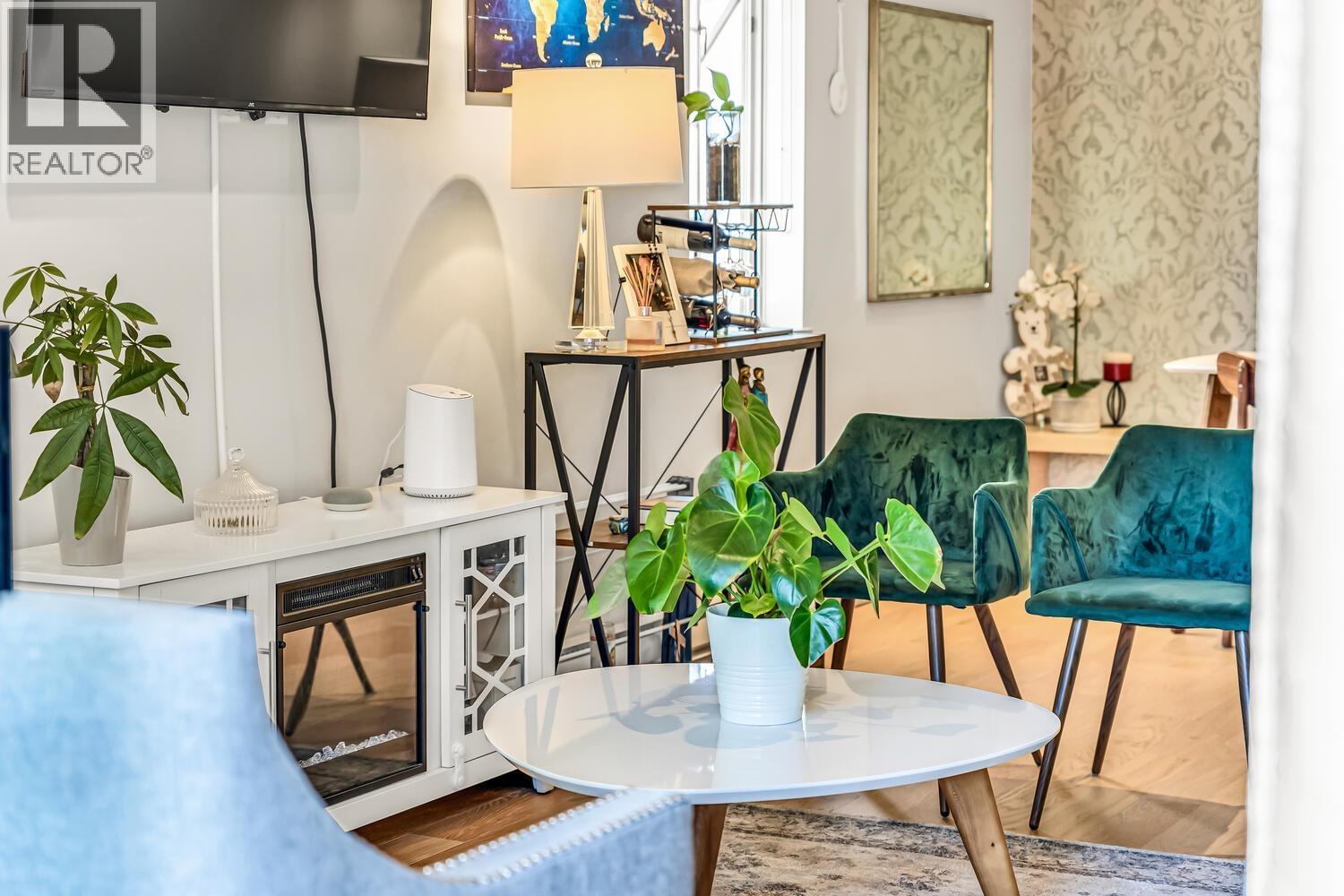 302 3461 Curle Avenue, Burnaby, British Columbia  V5G 4P4 - Photo 5 - R3099705