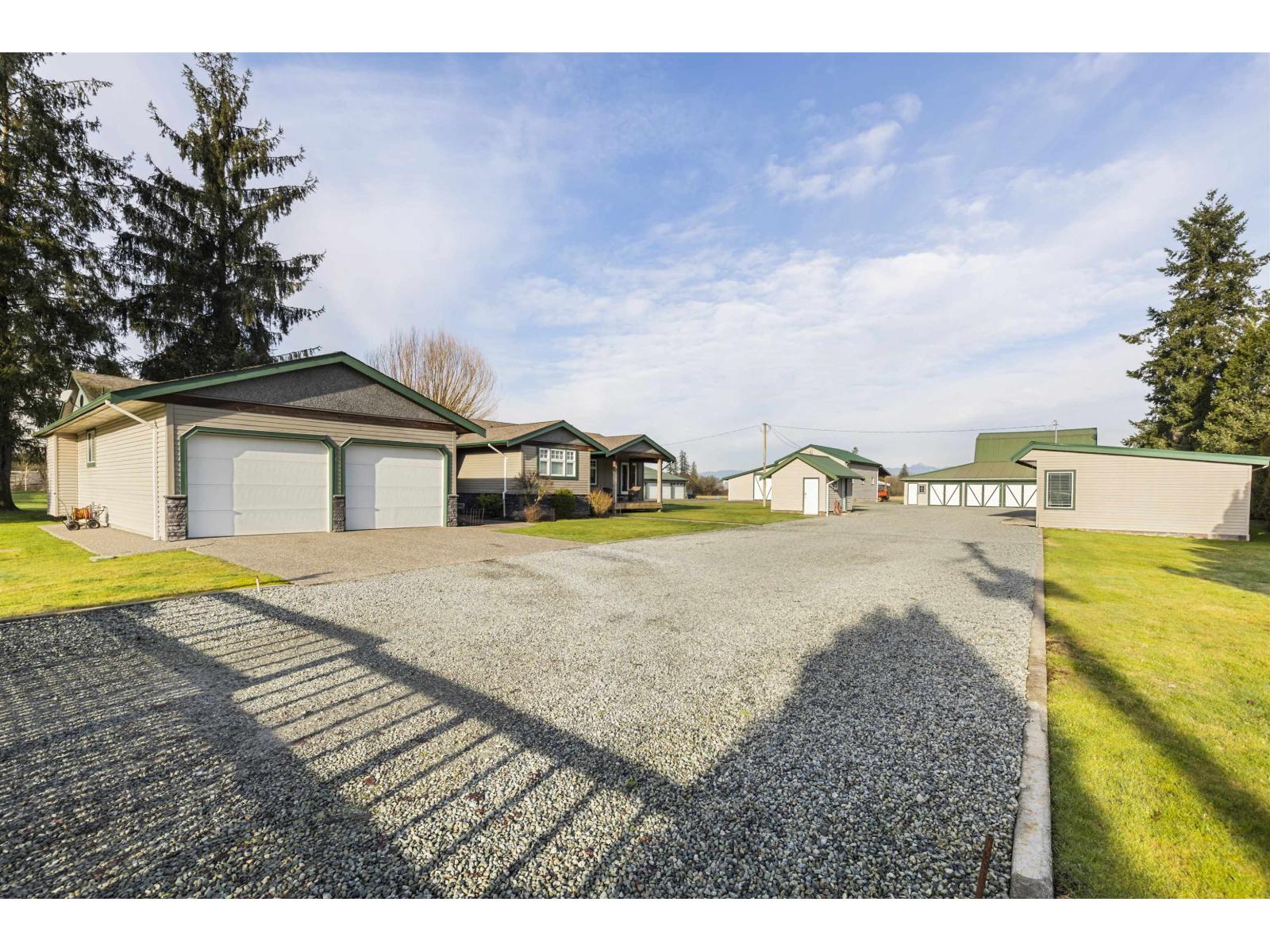 22285 64 Avenue, Langley, British Columbia  V2Y 2N8 - Photo 36 - R3083897