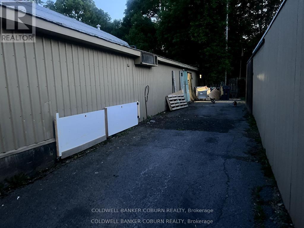 4322 County Rd 31 Road W, South Dundas, Ontario  K7G 2V6 - Photo 14 - X12883008