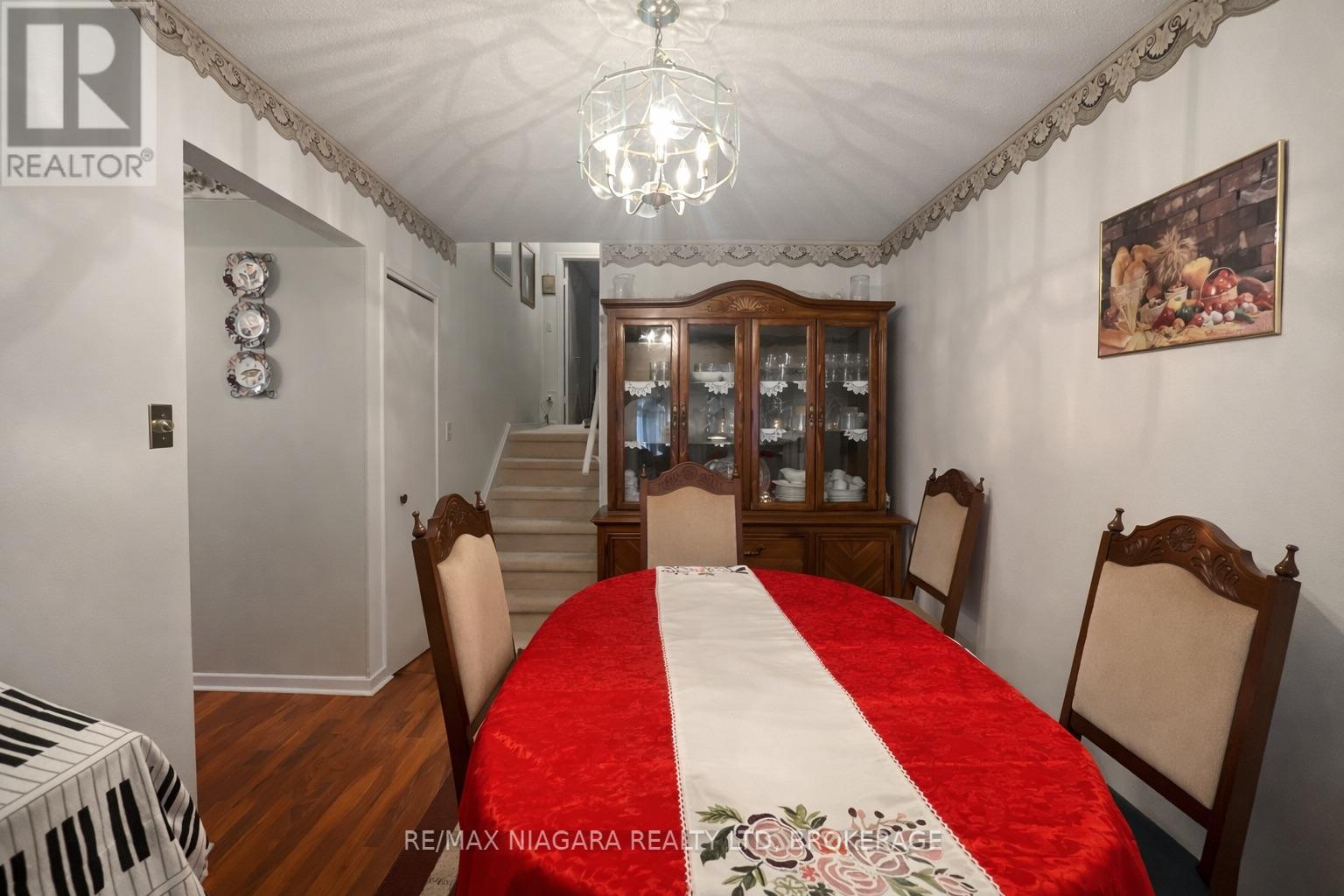 19 Nottingham Court, Welland, Ontario  L3C 5X4 - Photo 10 - X12882996