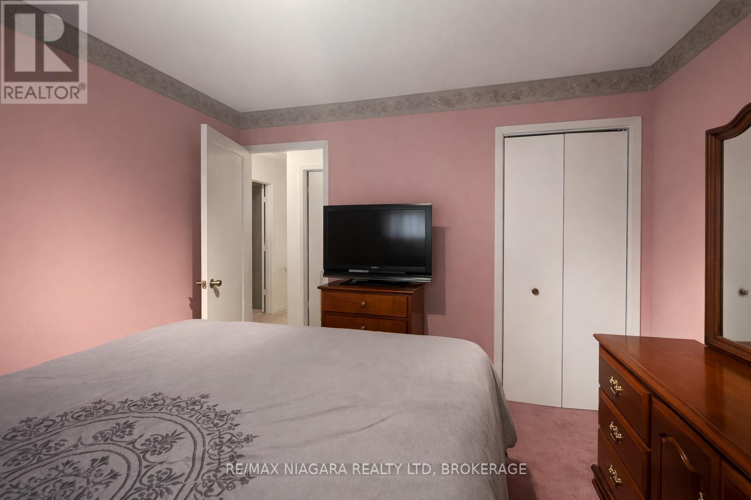 19 Nottingham Court, Welland, Ontario  L3C 5X4 - Photo 15 - X12882996