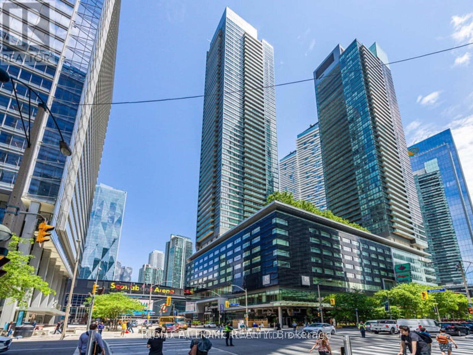 4802 - 65 BREMNER BOULEVARD, Toronto, Ontario