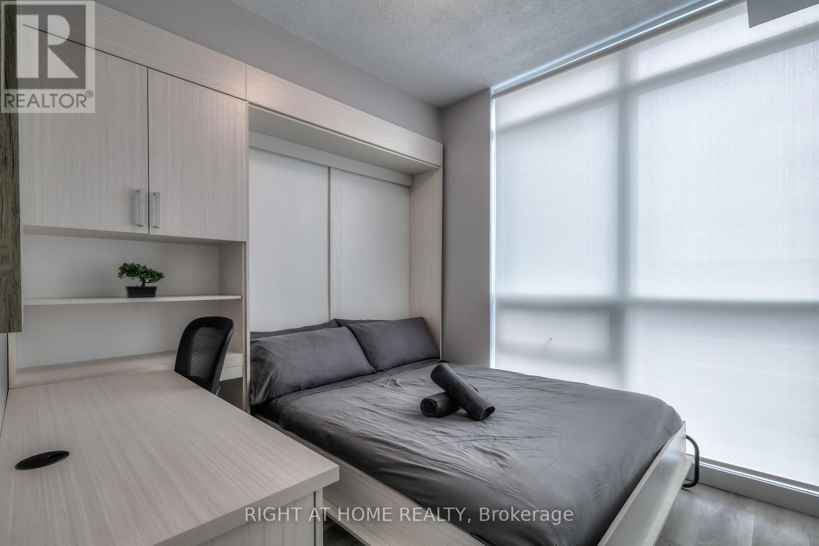 4802 - 65 Bremner Boulevard, Toronto, Ontario M5J 0A7 - Photo 18 - C12882978