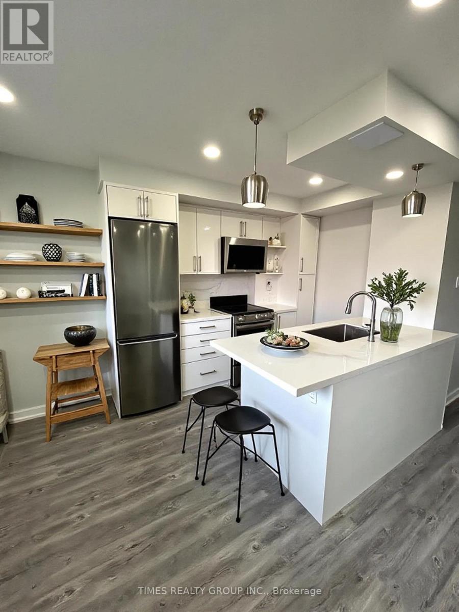 406 - 15 Walmer Road, Toronto, Ontario  M5R 2X1 - Photo 3 - C12882986