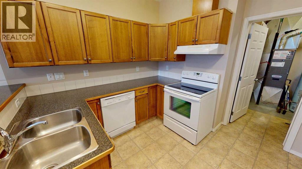 6, 141 Silkstone Road W, Lethbridge, Alberta  T1J 3H6 - Photo 8 - A2291397