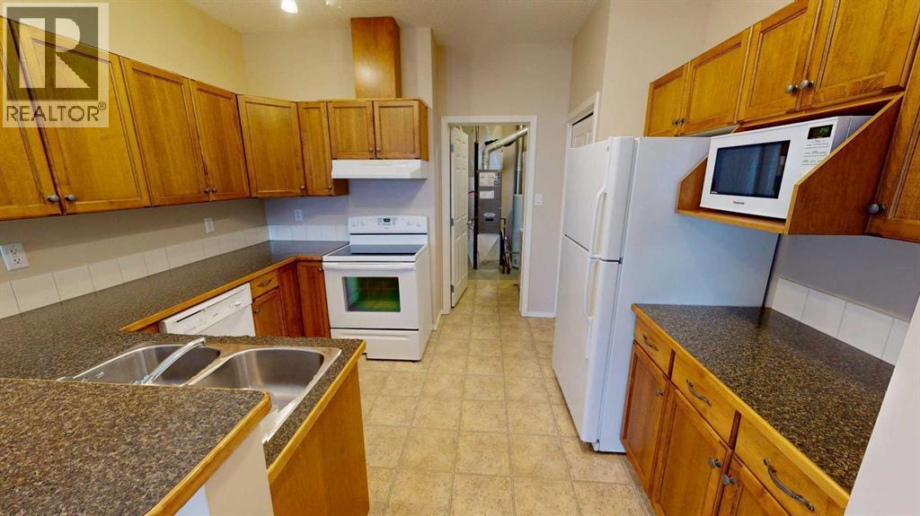 6, 141 Silkstone Road W, Lethbridge, Alberta  T1J 3H6 - Photo 6 - A2291397