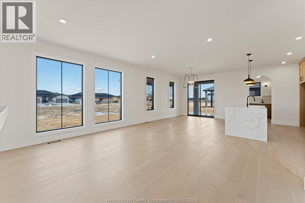 5225 Rafael, Tecumseh, Ontario  N0R 1K0 - Photo 19 - 26005363