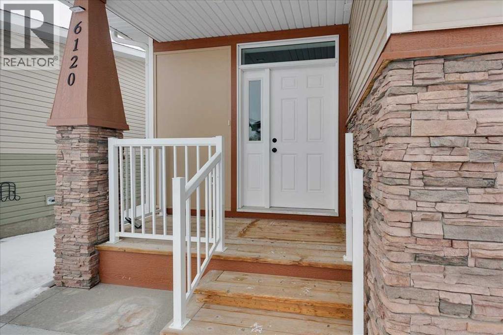 6120 Cornerstone Crescent, Olds, Alberta  T4H 0B7 - Photo 4 - A2290032