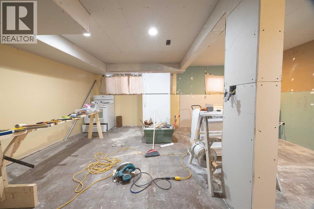 1206 Allen Street Se, Airdrie, Alberta  T4B 1B6 - Photo 17 - A2292868