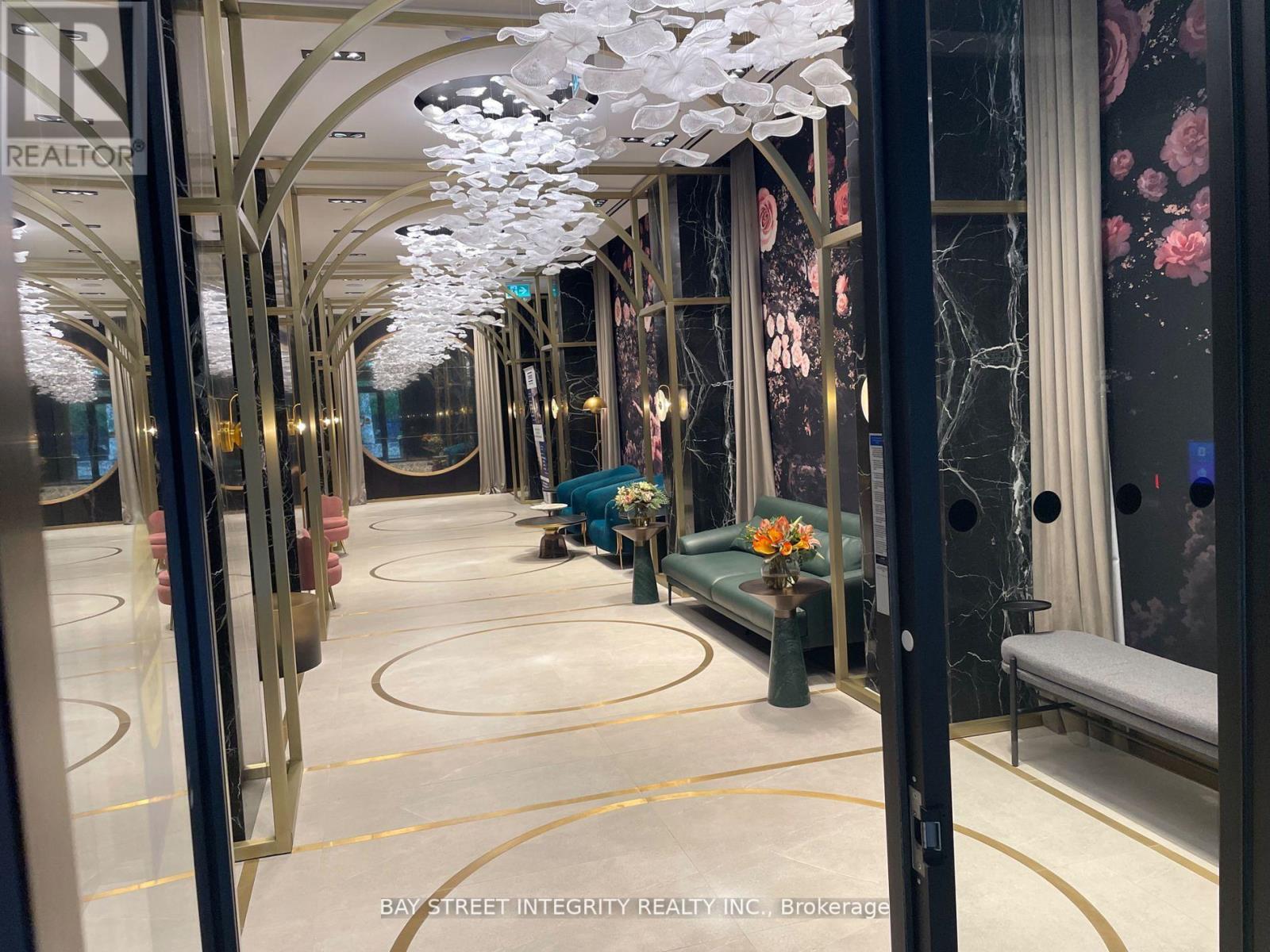 1905 - 771 Yonge Street, Toronto (Annex), Ontario  M4W 0B8 - Photo 11 - C12883050