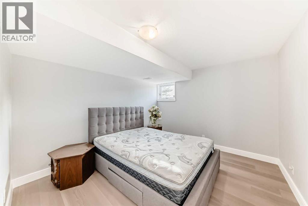 305 Lakeside Greens Crescent, Chestermere, Alberta  T1X 1C3 - Photo 23 - A2286480