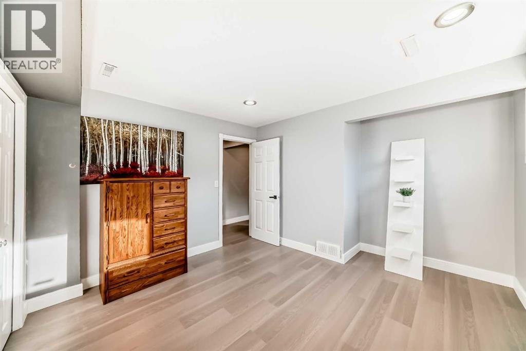 305 Lakeside Greens Crescent, Chestermere, Alberta  T1X 1C3 - Photo 22 - A2286480