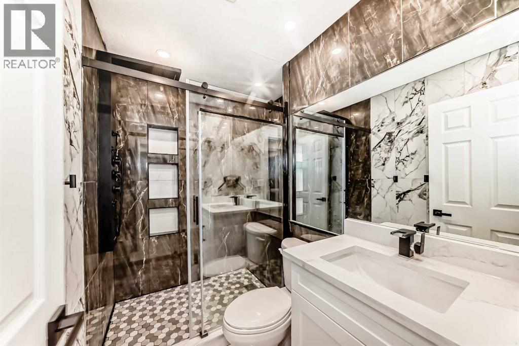 305 Lakeside Greens Crescent, Chestermere, Alberta  T1X 1C3 - Photo 29 - A2286480