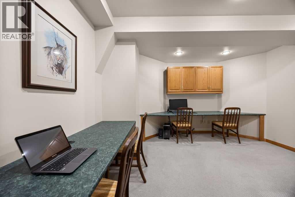 70 Springland Manor Crescent, Rural Rocky View County, Alberta  T3Z 3K1 - Photo 41 - A2290286