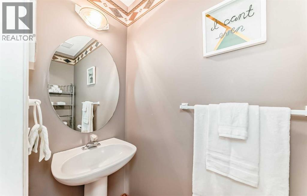 139 Bridlewood Circle Sw, Calgary, Alberta  T2Y 3L1 - Photo 15 - A2292477
