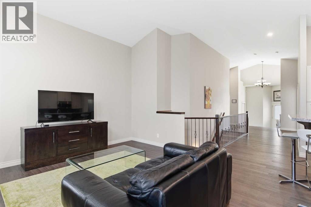 1151 Westmount Drive, Strathmore, Alberta  T1P 1Y6 - Photo 13 - A2291703