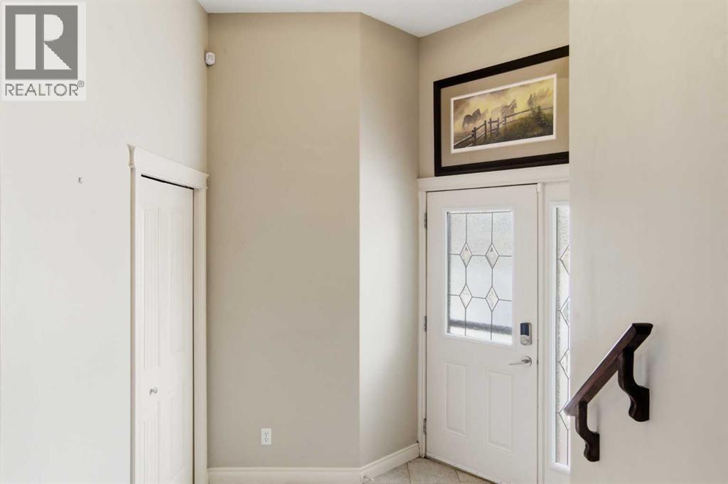 1151 Westmount Drive, Strathmore, Alberta  T1P 1Y6 - Photo 3 - A2291703