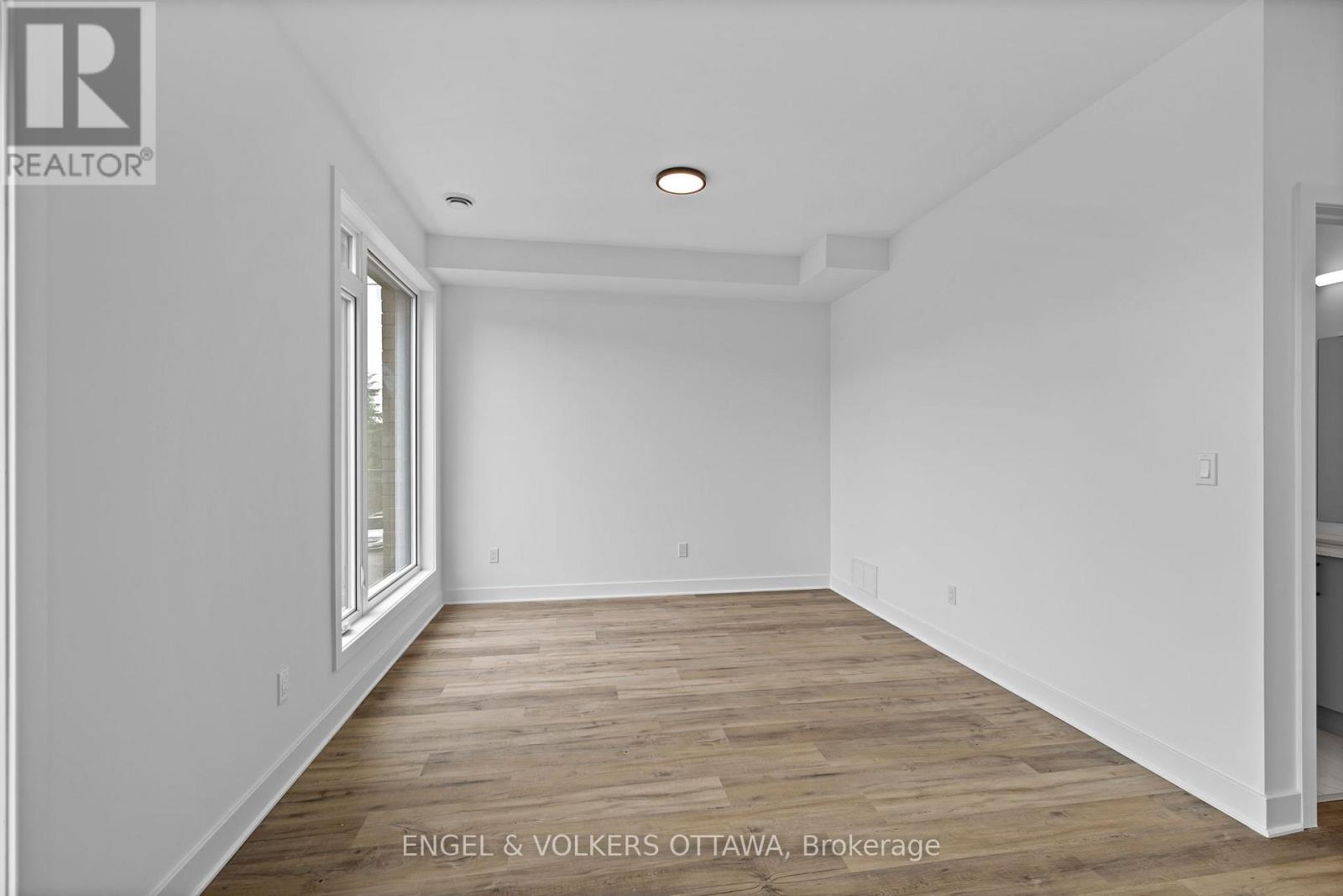 G - 1260 Marenger Street, Ottawa, Ontario  K1C 1S2 - Photo 10 - X12883078