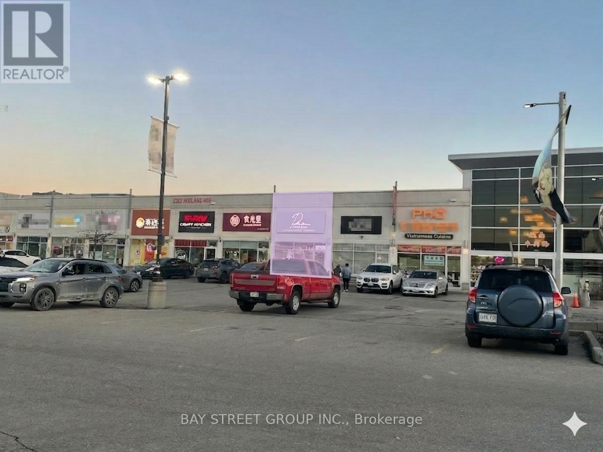 E105 - 3262 Midland Avenue, Toronto, Ontario  M1V 0C6 - Photo 4 - E12883062