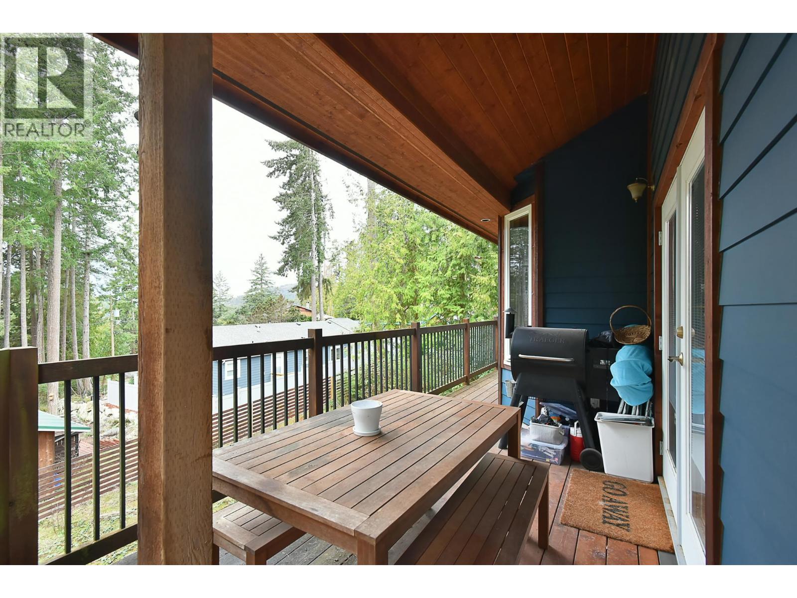 5062 Parkview Road, Pender Harbour, British Columbia  V0N 2H1 - Photo 23 - R3099778