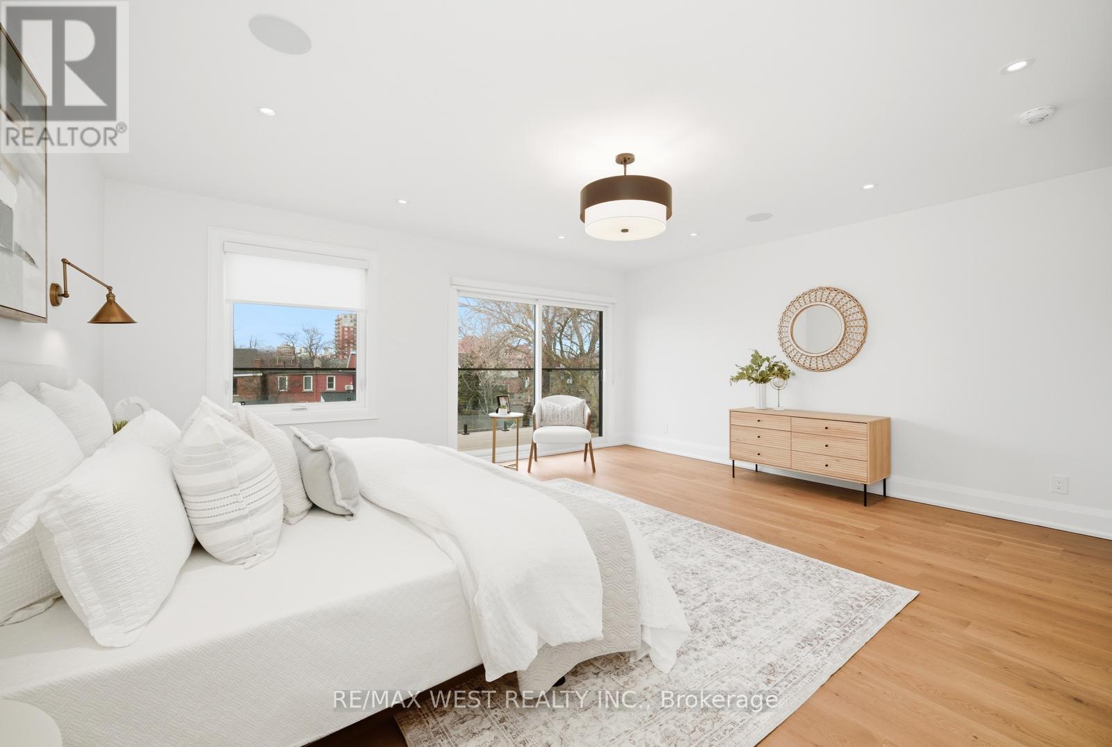 390 St Clarens Avenue, Toronto, Ontario M6H 3W3 - Photo 21 - C12850086