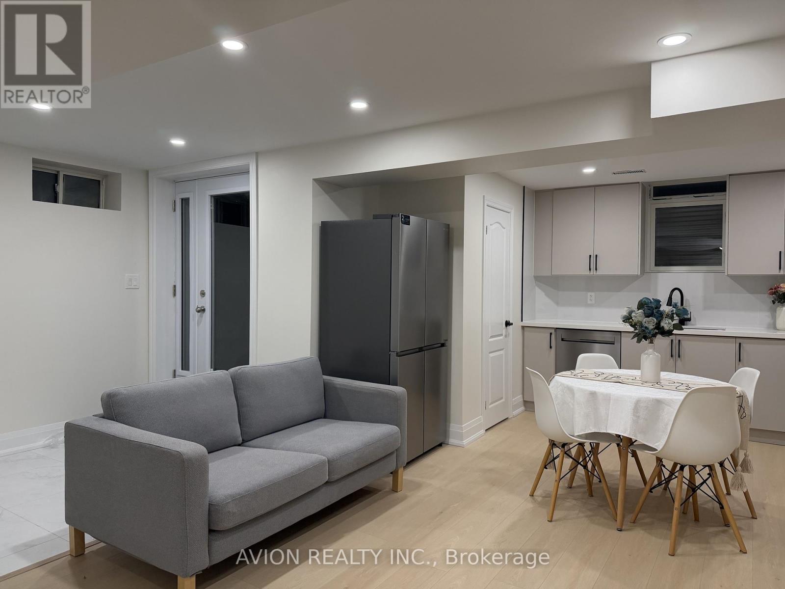 Basement - 79 Sweet Water Crescent, Richmond Hill, Ontario  L4S 2B2 - Photo 3 - N12883068