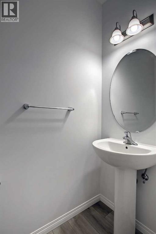 39 Yorkville Boulevard Sw, Calgary, Alberta  T2X 4K2 - Photo 8 - A2287544