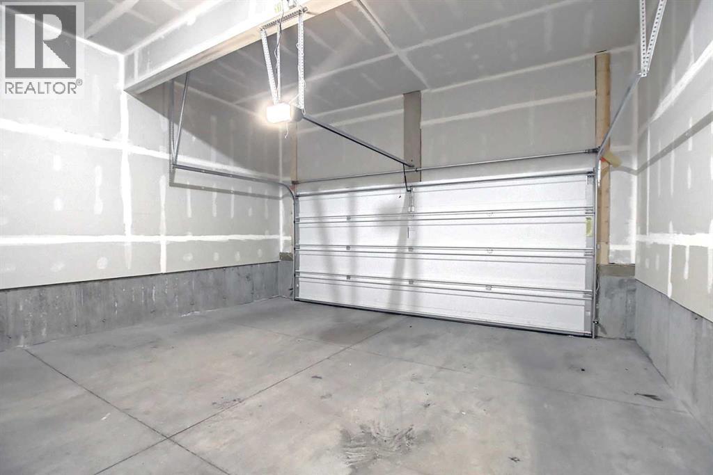 39 Yorkville Boulevard Sw, Calgary, Alberta  T2X 4K2 - Photo 31 - A2287544