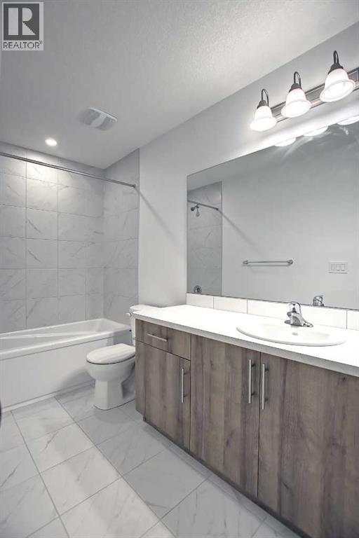 39 Yorkville Boulevard Sw, Calgary, Alberta  T2X 4K2 - Photo 21 - A2287544