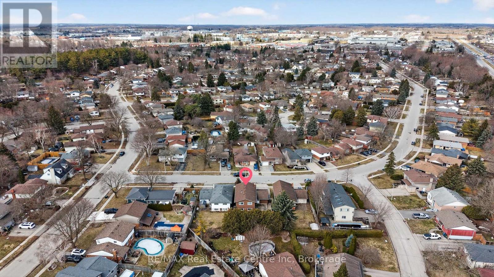 7 Sanderson Drive, Guelph (Willow West/sugarbush/west Acres), Ontario  N1H 6T7 - Photo 48 - X12851228