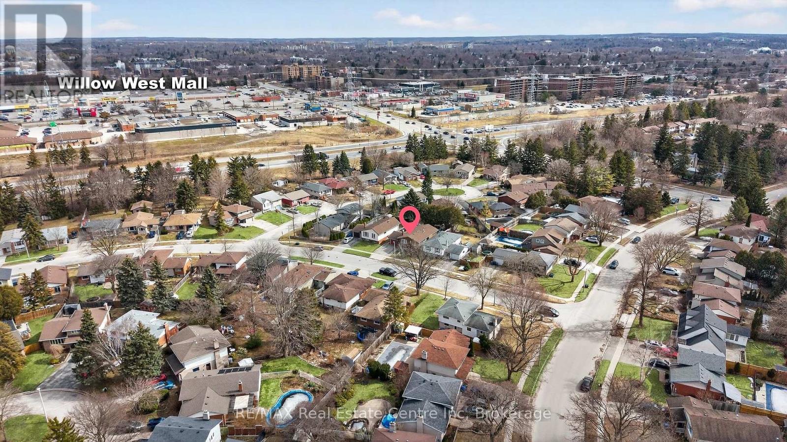 7 Sanderson Drive, Guelph (Willow West/sugarbush/west Acres), Ontario  N1H 6T7 - Photo 46 - X12851228