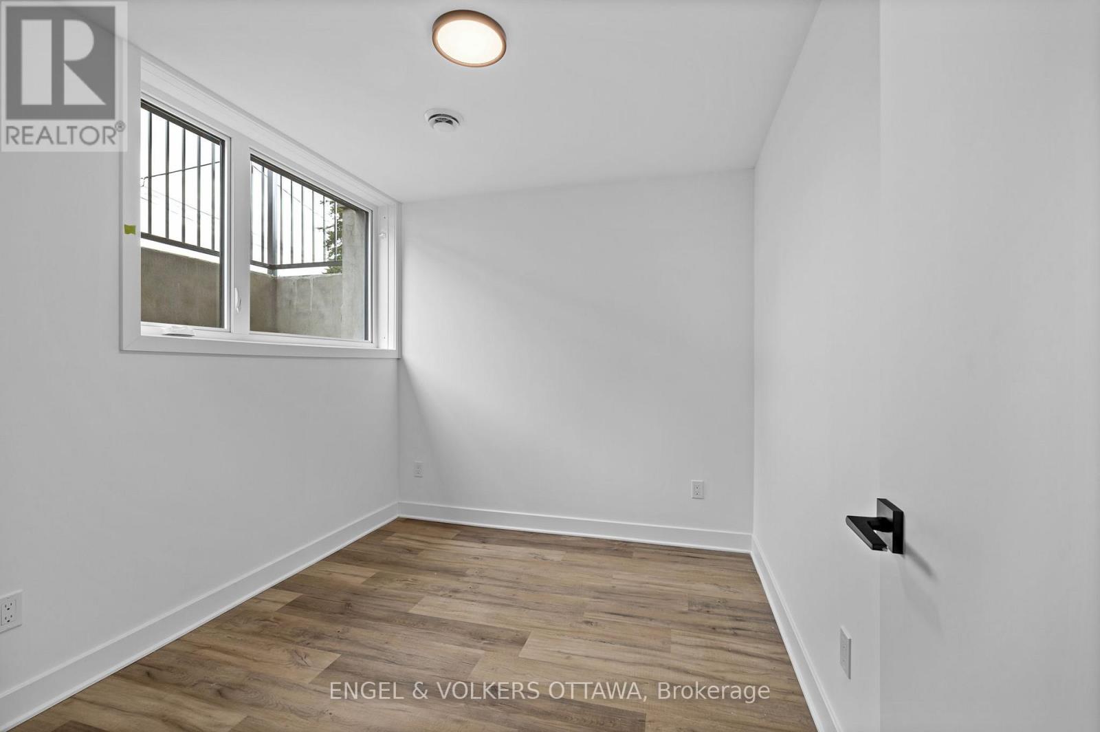 D - 1260 Marenger Street, Ottawa, Ontario  K1C 1S2 - Photo 16 - X12883106