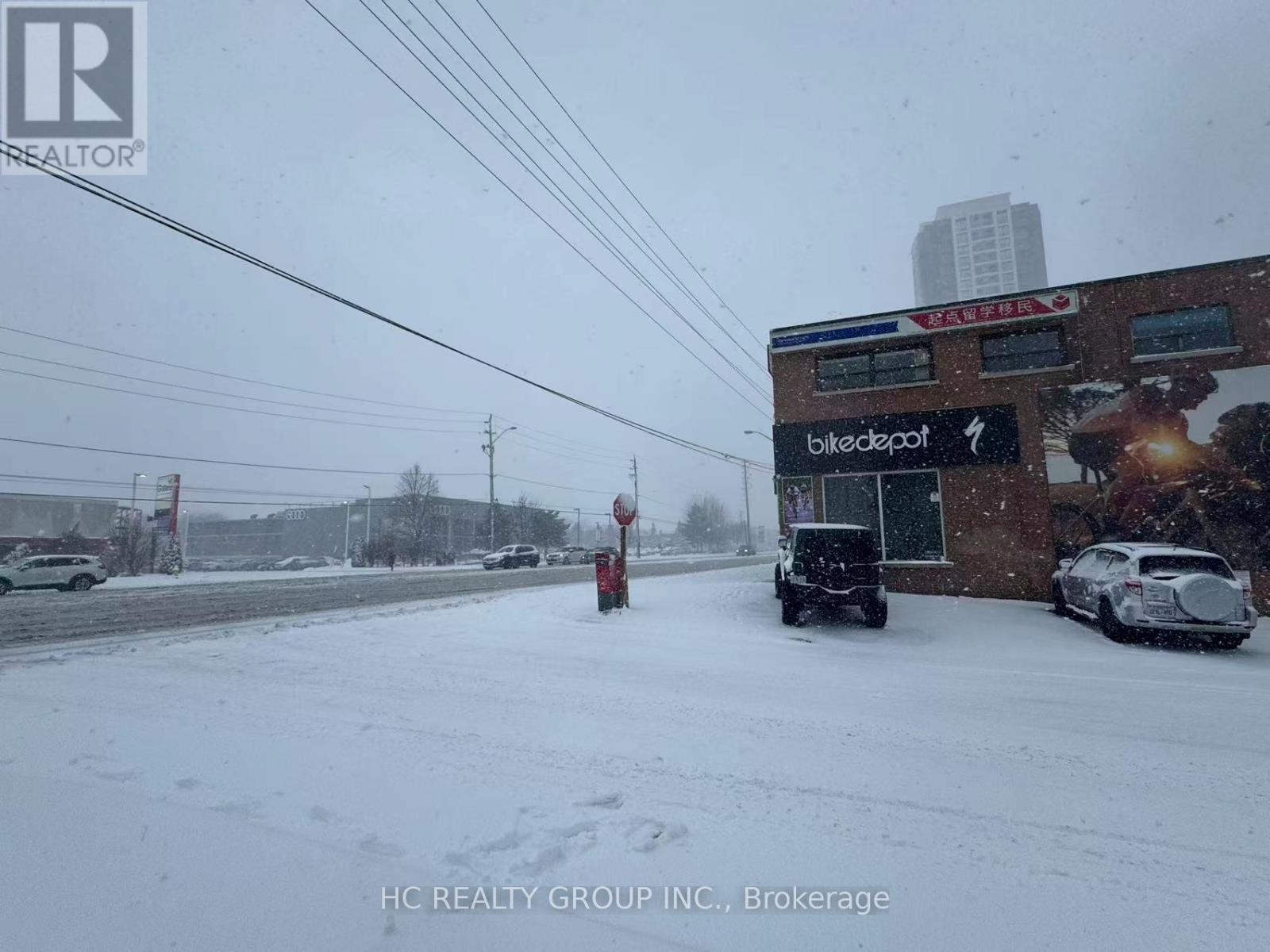 2b - 7027 Yonge Street, Markham, Ontario  L3T 2A5 - Photo 2 - C12883100