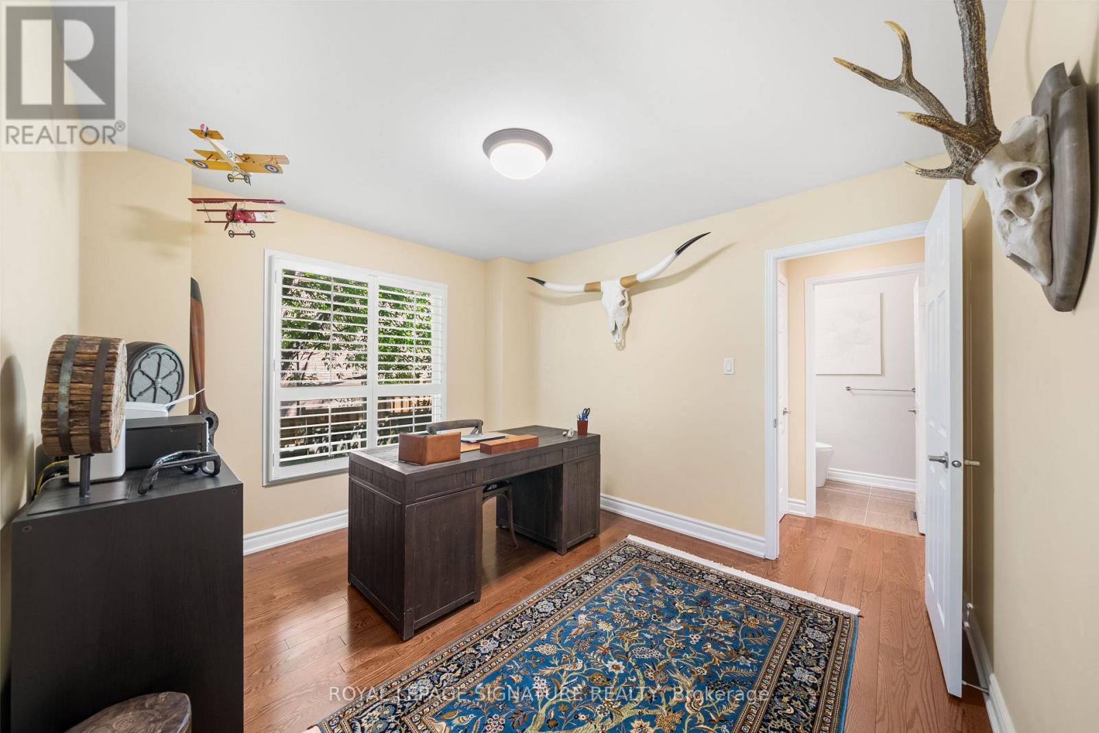 16 Queensgate Court, Markham, Ontario  L3R 8L5 - Photo 12 - N12883092