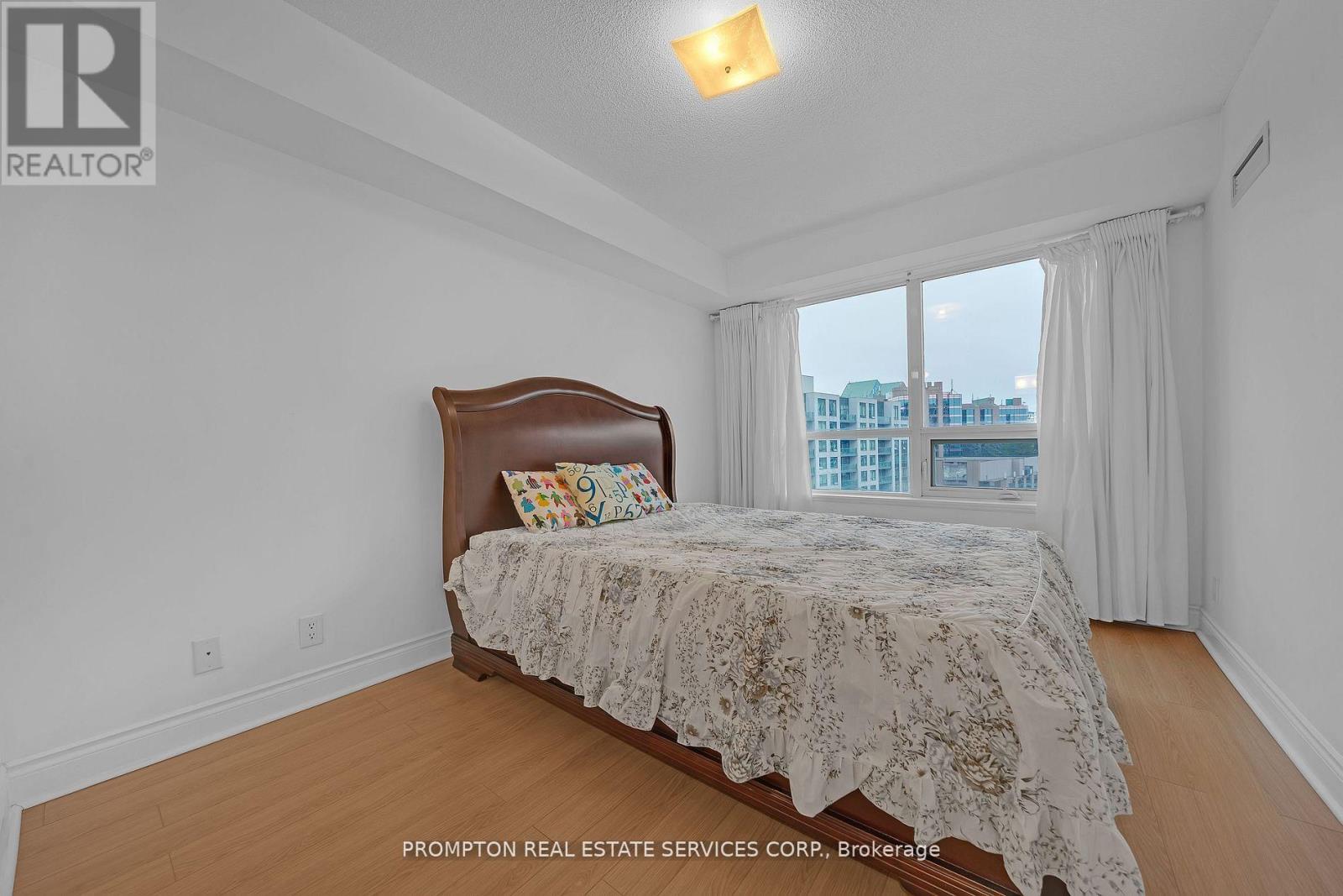 811 - 75 South Town Centre Boulevard, Markham, Ontario  L6G 0B3 - Photo 10 - N12883098