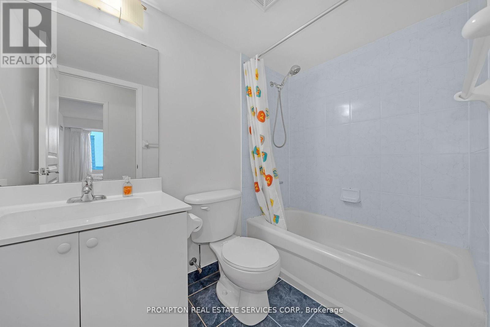 811 - 75 South Town Centre Boulevard, Markham, Ontario  L6G 0B3 - Photo 12 - N12883098