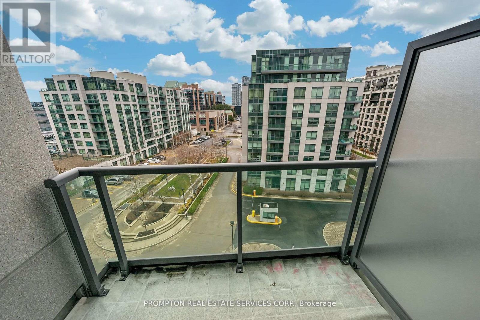 811 - 75 South Town Centre Boulevard, Markham, Ontario  L6G 0B3 - Photo 13 - N12883098