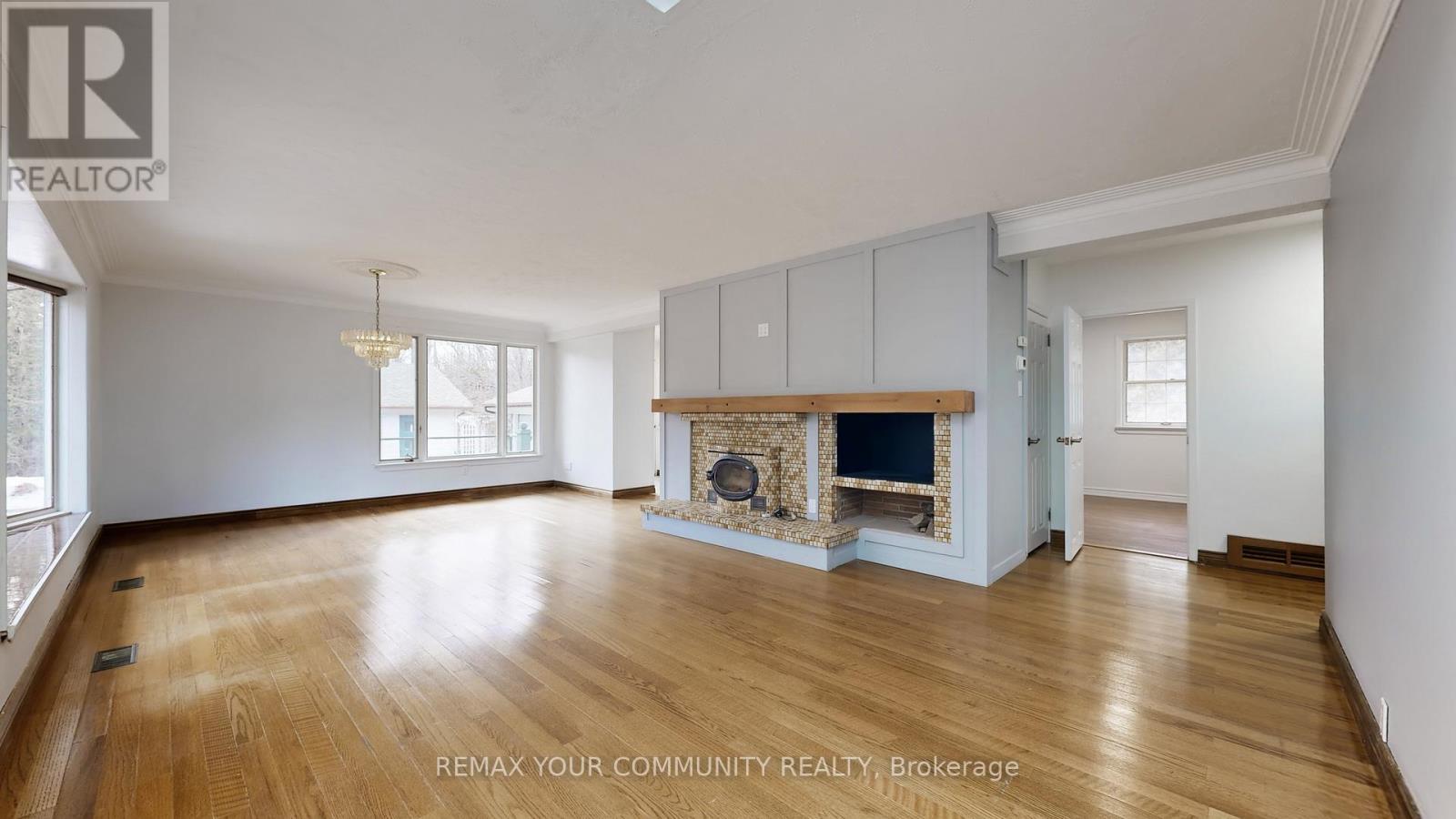 9540 Highway 27, Vaughan, Ontario  L4L 1A7 - Photo 7 - N12883110