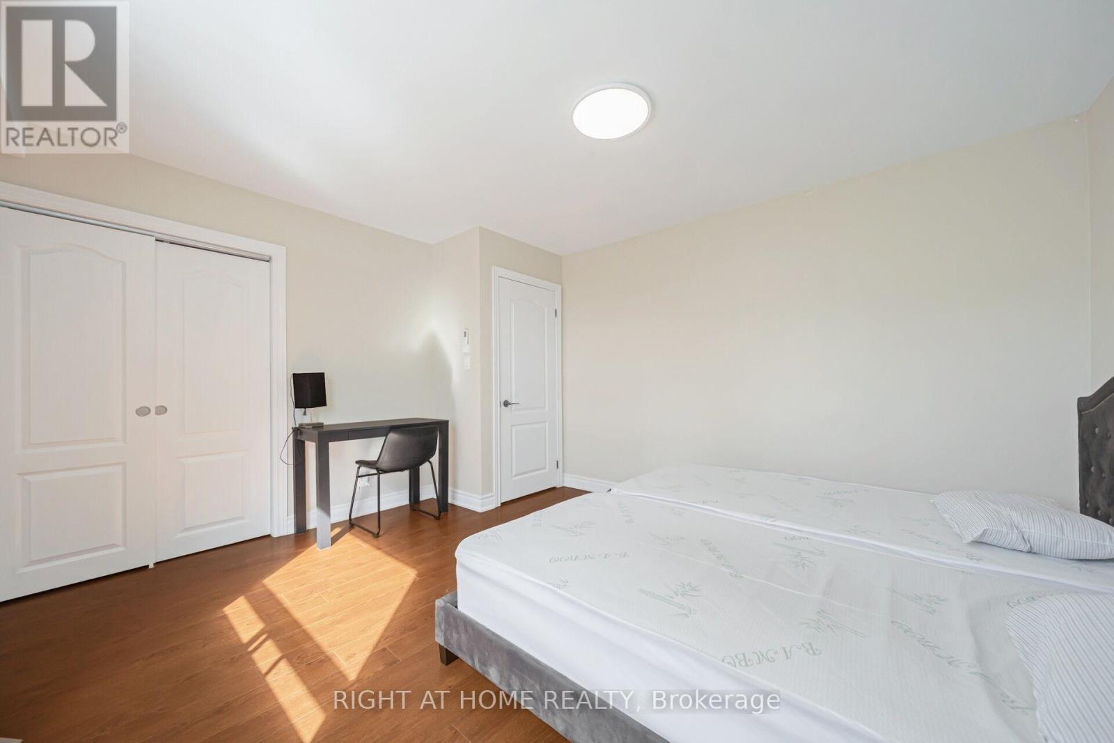 3 - 80 Seventeenth Street, Toronto (New Toronto), Ontario  M8V 3K4 - Photo 27 - W12883122