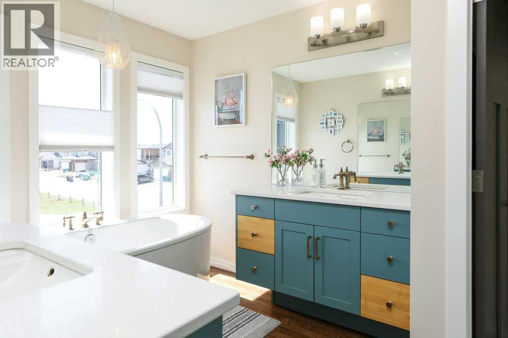 7 Greywolf Road N, Lethbridge, Alberta  T1H 7E8 - Photo 31 - A2293215